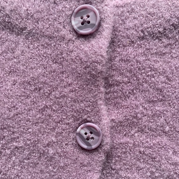 NWOT Purple cropped knit sweater by Zara - Picture 4 of 7